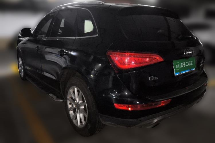 Used Audi Q5 2015 40 TFSI Trendy Edition Rear Left 45 Deg