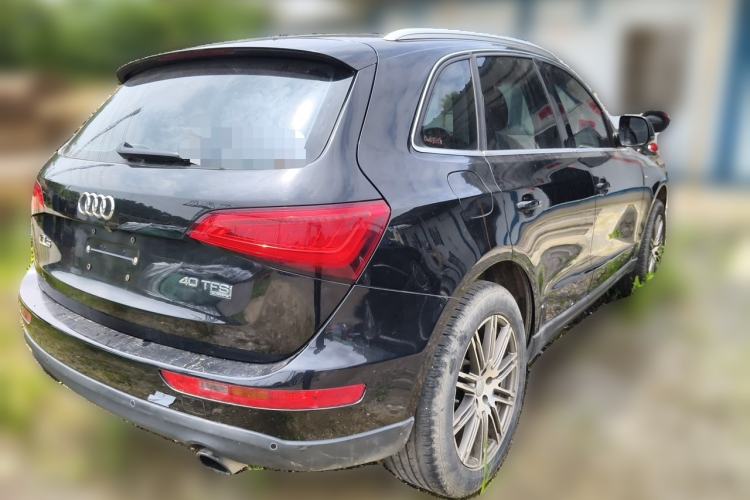 Used Audi Q5 2015 40 TFSI Technology Edition Rear Right 45 Deg