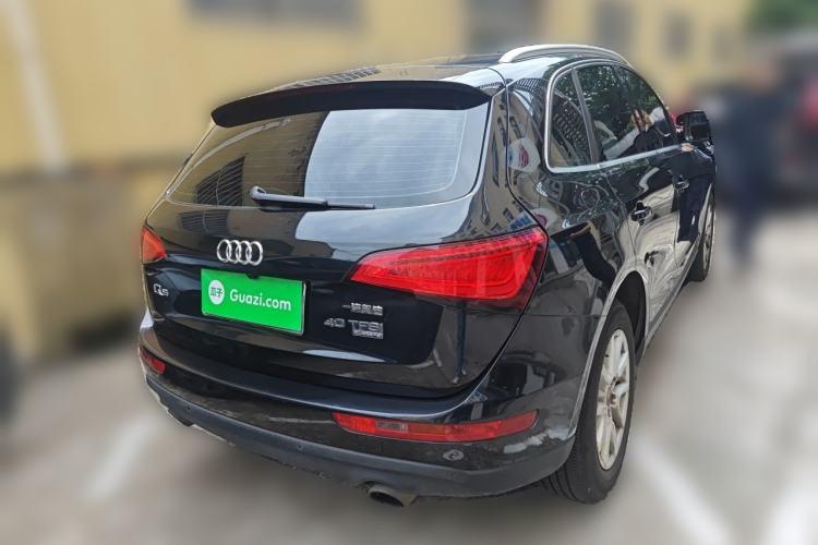 Used Audi Q5 2015 40 TFSI Trendy Edition Rear Right 45 Deg