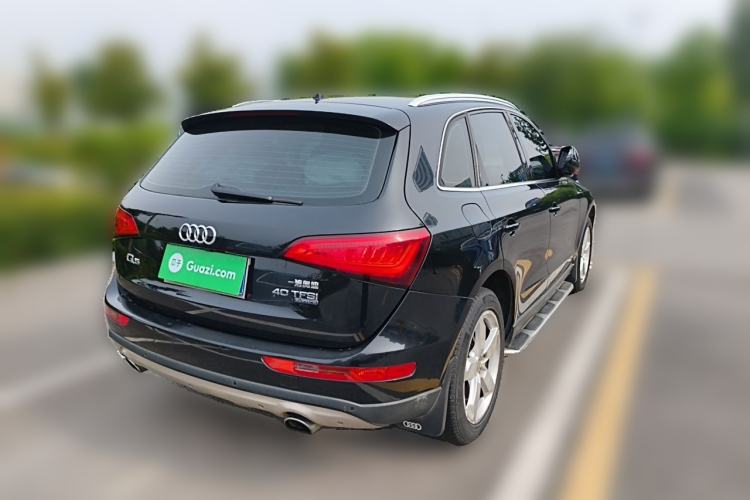 Used Audi Q5 2015 40 TFSI Comfort Model Rear Right 45 Deg