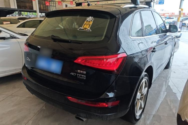 Used Audi Q5 2015 40 TFSI Comfort Model Rear Right 45 Deg