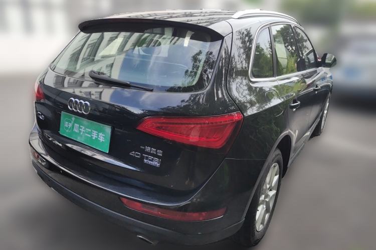 Used Audi Q5 2015 40 TFSI Trendy Edition Rear Right 45 Deg