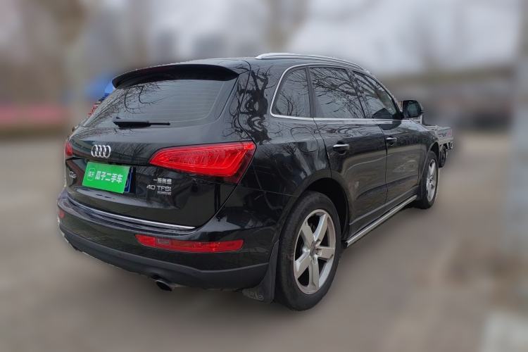 Used Audi Q5 2015 40 TFSI Technology Edition Rear Right 45 Deg