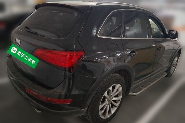 Used Audi Q5 2015 40 TFSI Technology Edition Rear Right 45 Deg