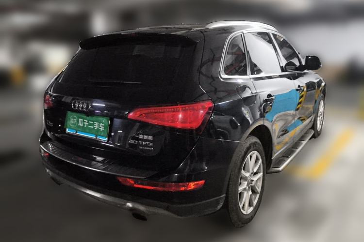 Used Audi Q5 2015 40 TFSI Trendy Edition Rear Right 45 Deg
