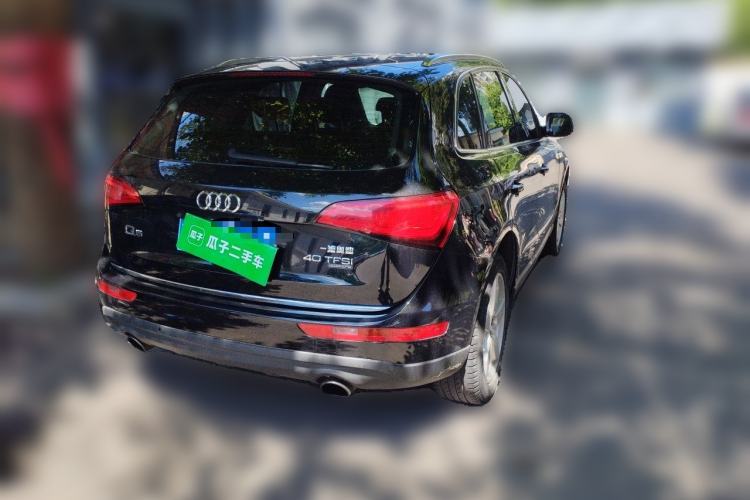 Used Audi Q5 2015 40 TFSI Technology Edition Rear Right 45 Deg