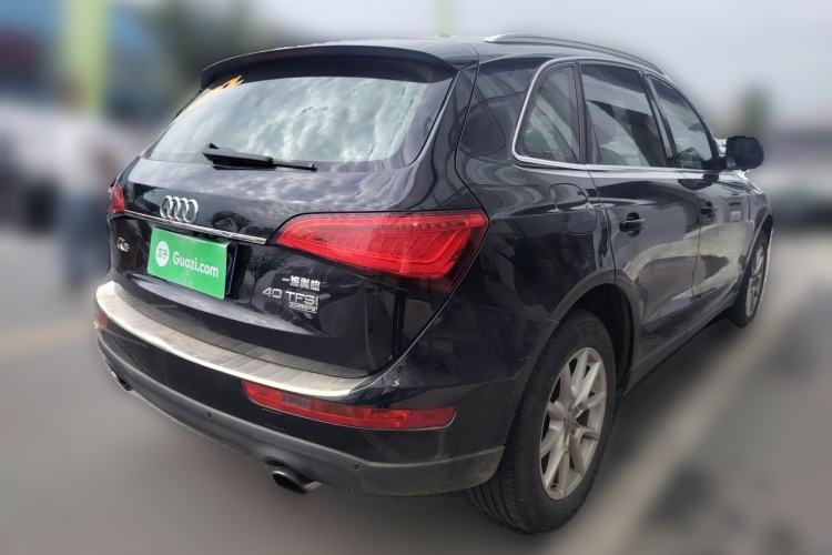 Used Audi Q5 2015 40 TFSI Trendy Edition Rear Right 45 Deg