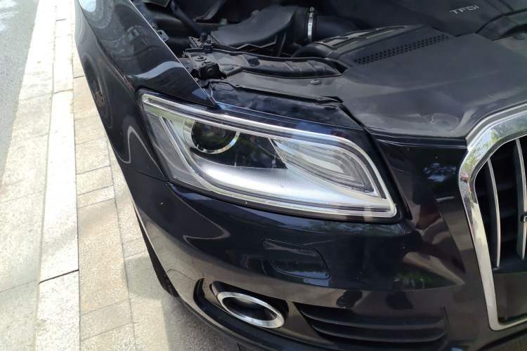 Used Audi Q5 2015 40 TFSI Technology Edition Right Front Headlight