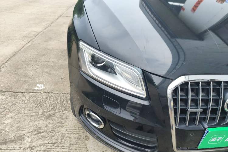 Used Audi Q5 2015 40 TFSI Technology Edition Right Front Headlight