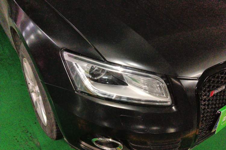 Used Audi Q5 2015 40 TFSI Trendy Edition Right Front Headlight