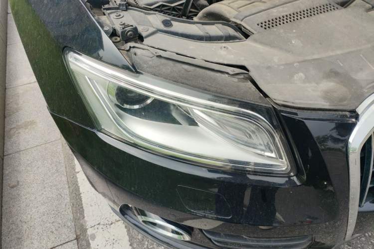 Used Audi Q5 2015 40 TFSI Technology Edition Right Front Headlight