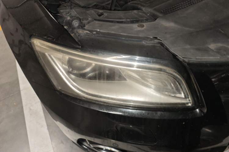 Used Audi Q5 2015 40 TFSI Technology Edition Right Front Headlight