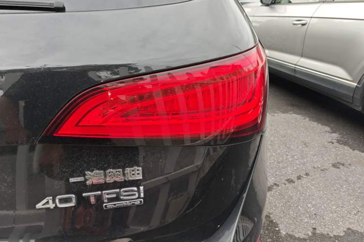 Used Audi Q5 2015 40 TFSI Technology Edition Right Rear Taillight