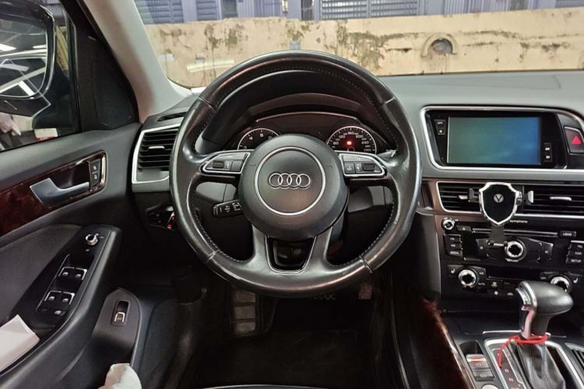 Used Audi Q5 2015 40 TFSI Technology Edition Steering Wheel
