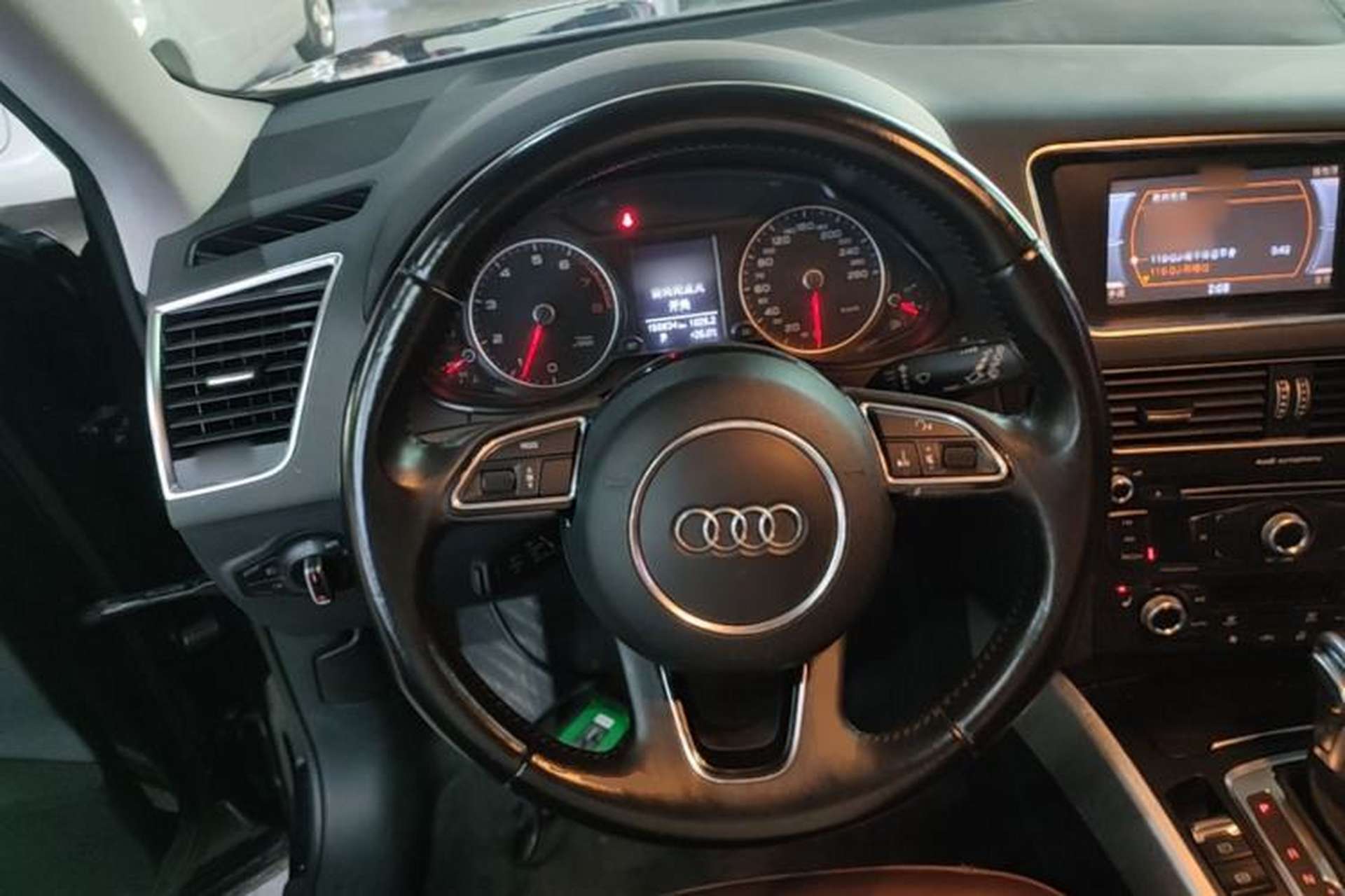 Used Audi Q5 2015 40 TFSI Technology Edition Steering Wheel