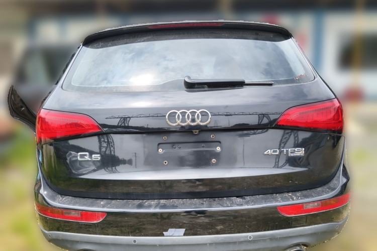 Used Audi Q5 2015 40 TFSI Technology Edition Trunk
