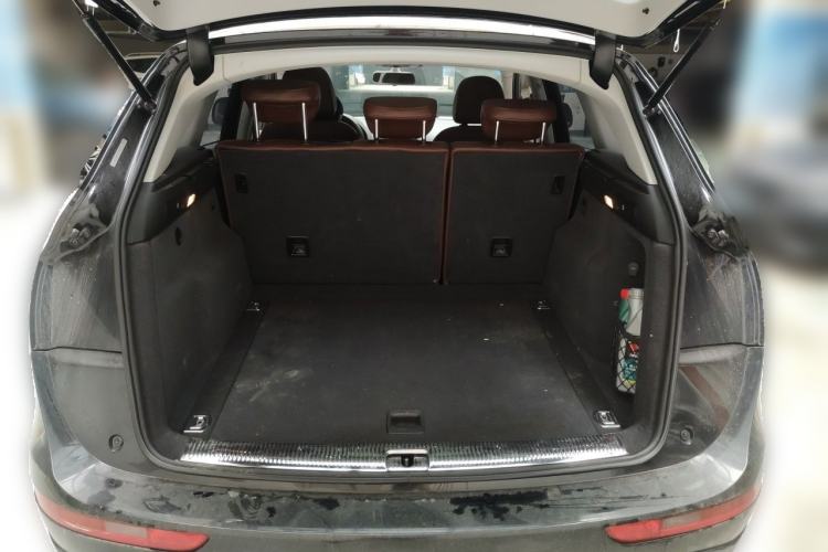 Used Audi Q5 2015 40 TFSI Trendy Edition Trunk