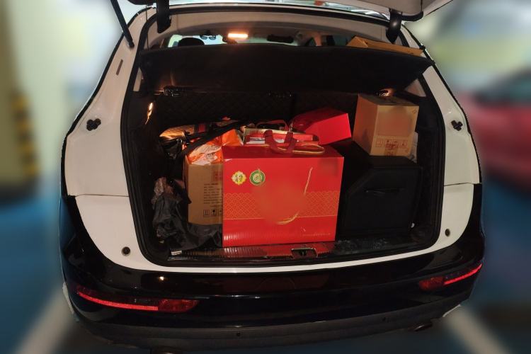 Used Audi Q5 2015 40 TFSI Trendy Edition Trunk