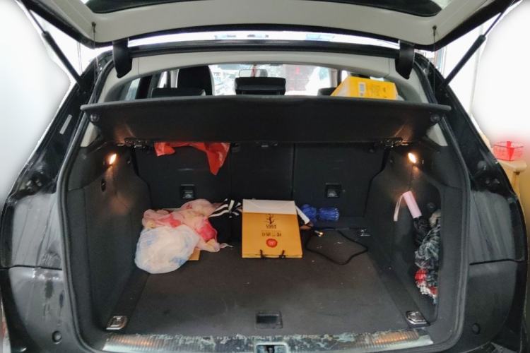 Used Audi Q5 2015 35 TFSI Standard Model Trunk