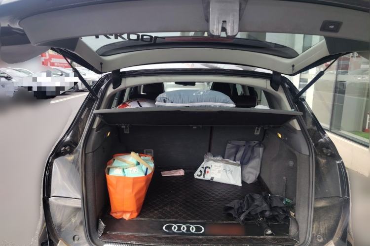 Used Audi Q5 2015 40 TFSI Trendy Edition Trunk