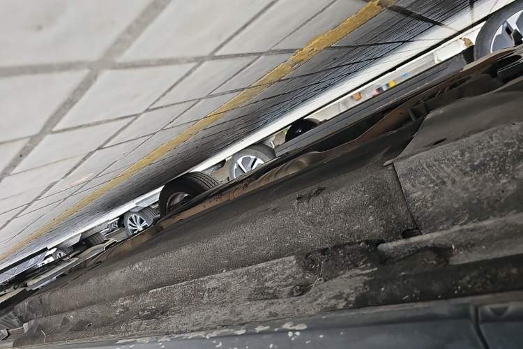 Used Audi Q5 2015 40 TFSI Trendy Edition Chassis Front Left