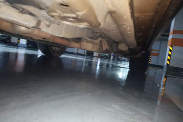 Used Audi Q5 2015 40 TFSI Comfort Model Chassis Front Left