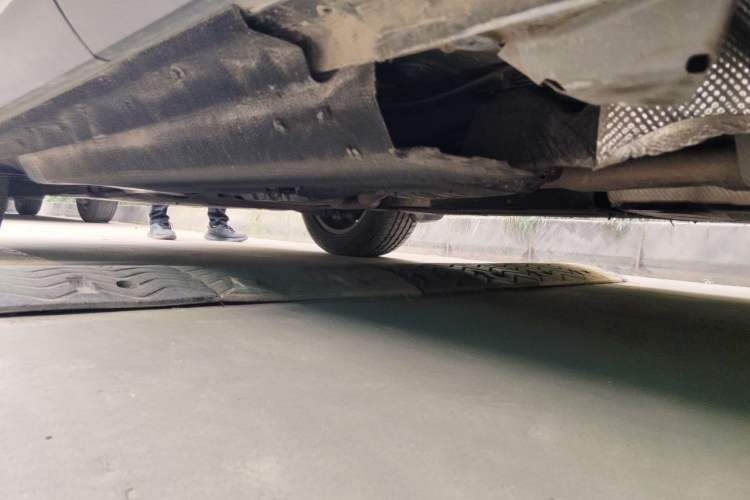 Used Audi Q5 2015 40 TFSI Technology Edition Chassis Rear Left