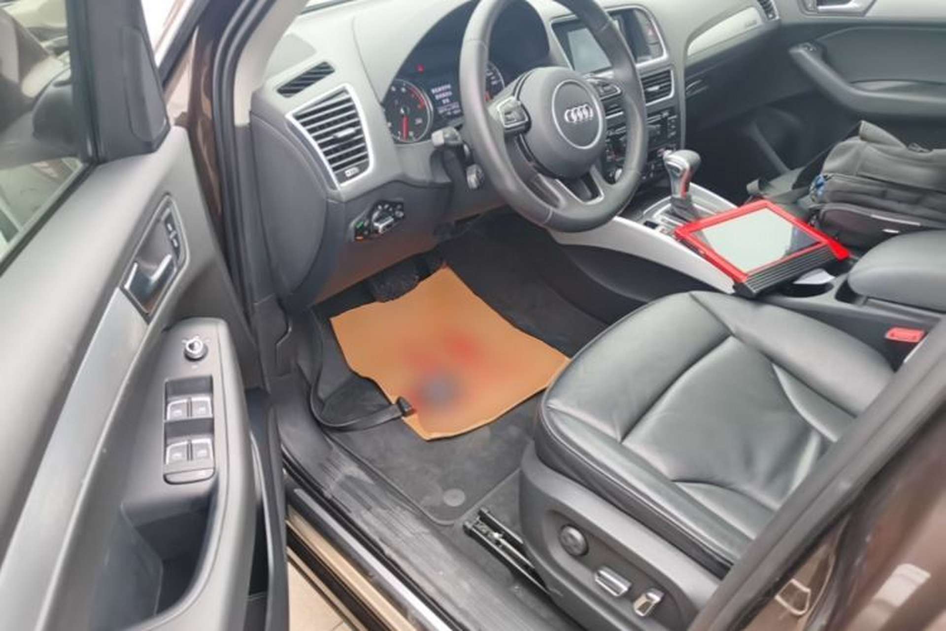 Used Audi Q5 2015 40 TFSI Technology Edition Driver Seat