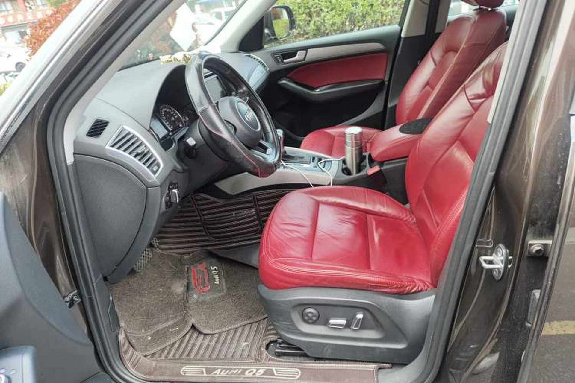 Used Audi Q5 2015 40 TFSI Trendy Edition Driver Seat
