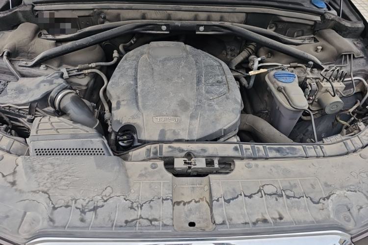 Used Audi Q5 2015 40 TFSI Trendy Edition Engine Bay