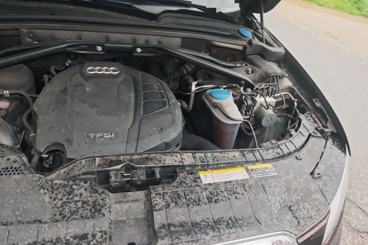 Used Audi Q5 2015 40 TFSI Technology Edition Engine Bay Left