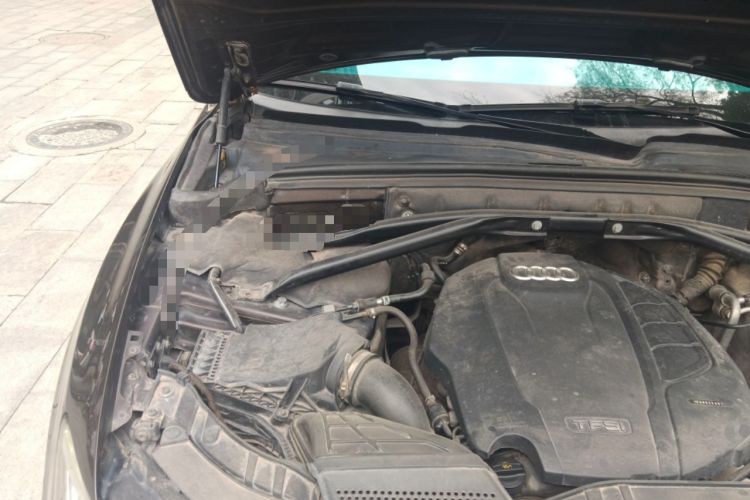 Used Audi Q5 2015 40 TFSI Trendy Edition Engine Bay Right
