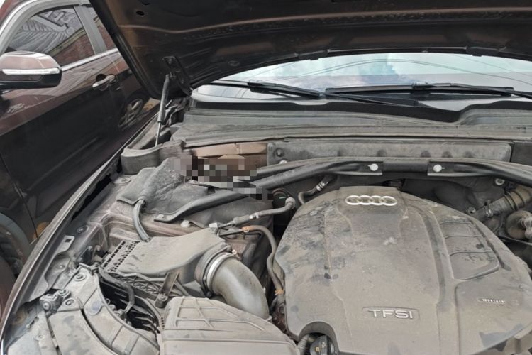Used Audi Q5 2015 40 TFSI Technology Edition Engine Bay Right