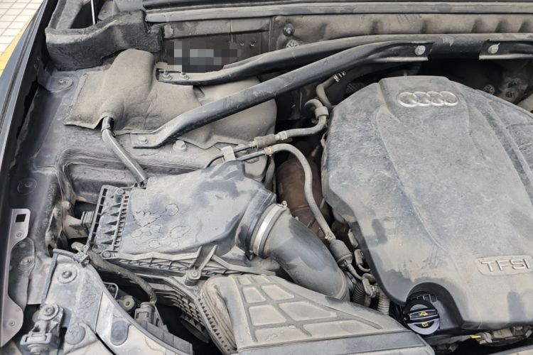 Used Audi Q5 2015 40 TFSI Trendy Edition Engine Bay Right