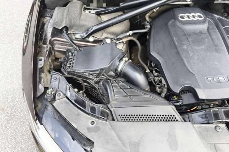 Used Audi Q5 2015 40 TFSI Technology Edition Engine Bay Right