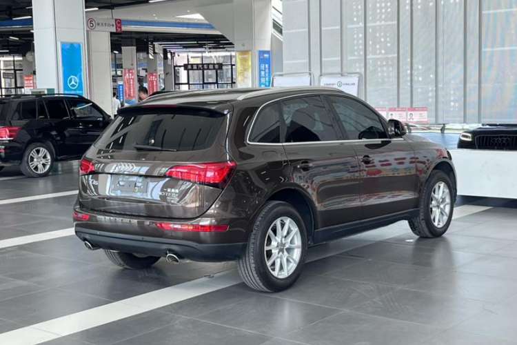 Used Audi Q5 2015 40 TFSI Trendy Edition Exterior 4
