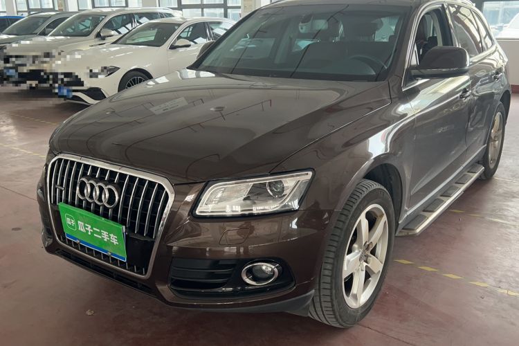 Used Audi Q5 2015 40 TFSI Comfort Model Front Left 45 Deg