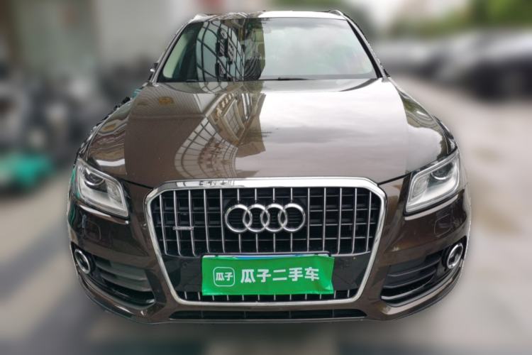 Used Audi Q5 2015 40 TFSI Comfort Model Front