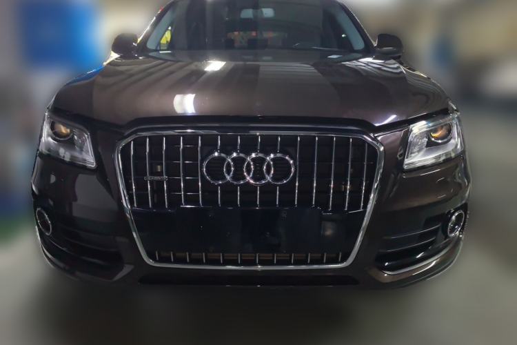 Used Audi Q5 2015 40 TFSI Comfort Model Front