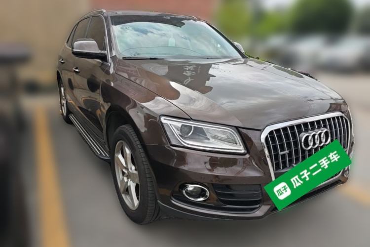 Used Audi Q5 2015 40 TFSI Technology Edition Front Right 45 Deg