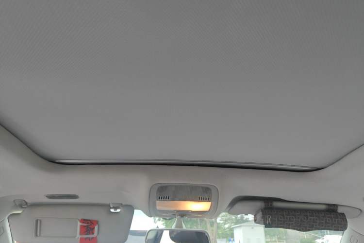 Used Audi Q5 2015 40 TFSI Technology Edition Headliner