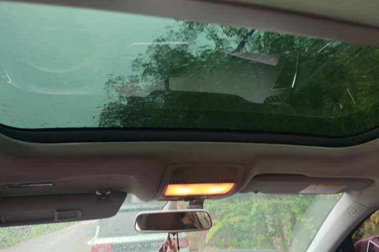 Used Audi Q5 2015 40 TFSI Technology Edition Headliner