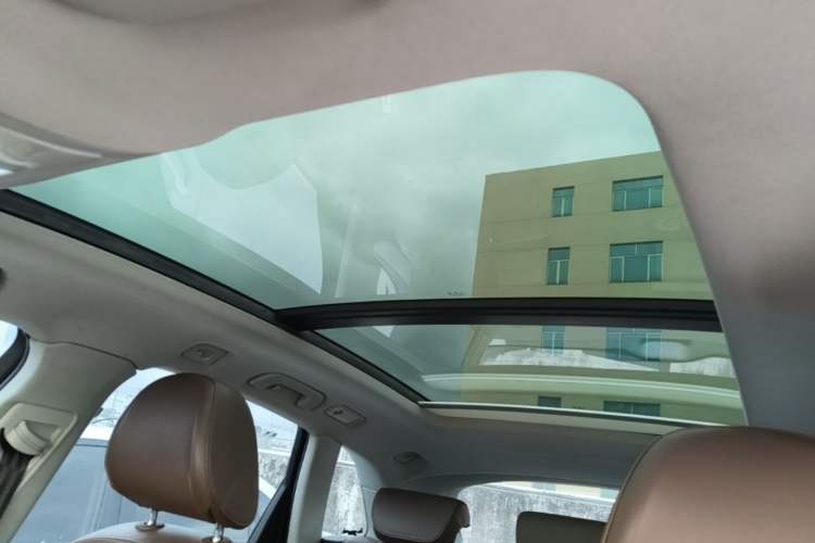 Used Audi Q5 2015 40 TFSI Technology Edition Headliner