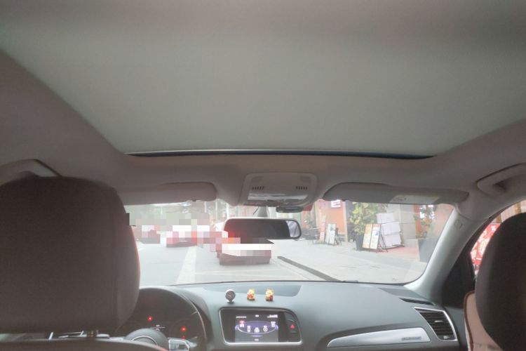Used Audi Q5 2015 40 TFSI Technology Edition Headliner