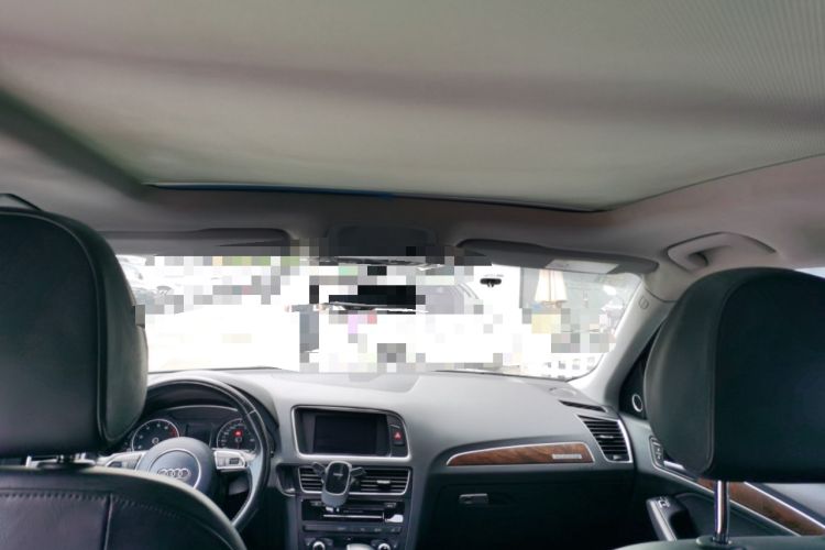 Used Audi Q5 2015 40 TFSI Comfort Model Headliner