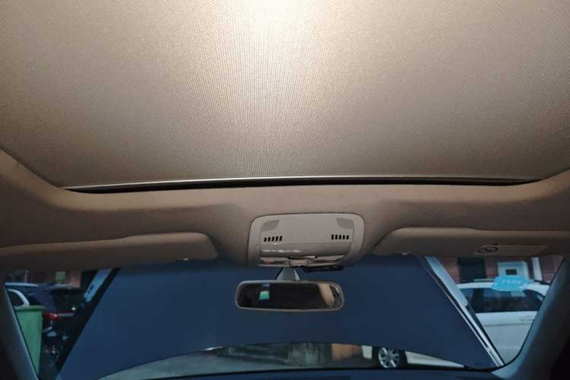 Used Audi Q5 2015 40 TFSI Trendy Edition Headliner