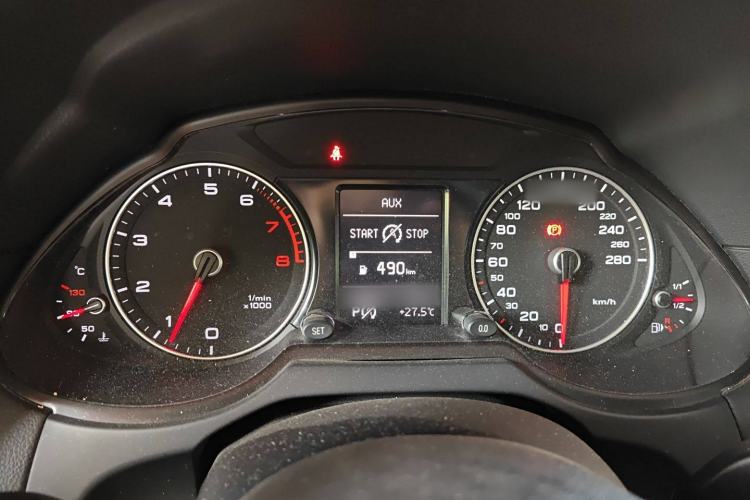 Used Audi Q5 2015 40 TFSI Trendy Edition Instrument Cluster