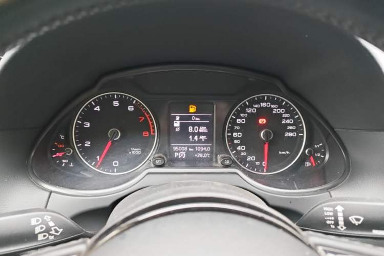 Used Audi Q5 2015 40 TFSI Technology Edition Instrument Cluster