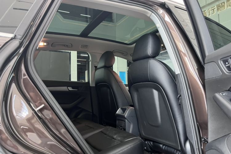 Used Audi Q5 2015 40 TFSI Trendy Edition Interior 11
