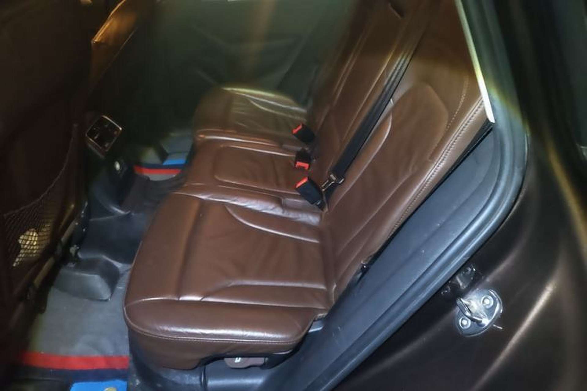 Used Audi Q5 2015 40 TFSI Technology Edition Interior 4